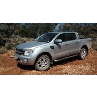 Ford FX Ranger Double cab (2012 - present); 2 fronts with airbags, solid rear bench with armrests