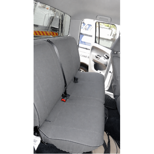 Defender 110 Station Wagon (1990 - 2007); 60/40 rear bench.