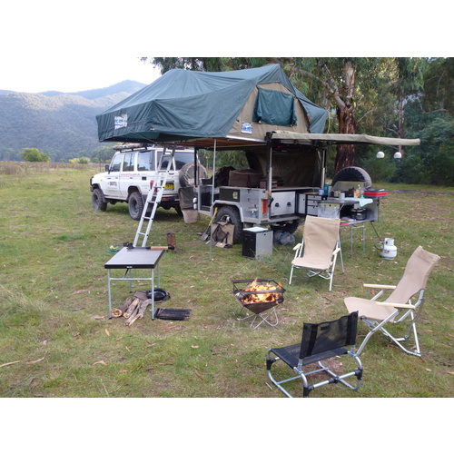Hannibal Jumbo Tent 2m (inc 2.1 walls, 1 ladder & support pole)